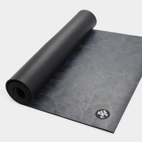 Jogos kilimėlis MANDUKA GRP® ADAPT YOGA MAT 5 mm (Ilgis: 180 cm,Spalva: Carbon Marbled)