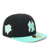 NEW ERA PreCurved 59FIFTY kepurė NY Yankees šoninė dėmė 2 atspalvių MLB Juoda beisbolo kepurė Dydis 7 3/4 ONSPOTZ Išskirtinė NER37C1067 white