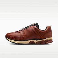 Nike Zoom Vomero 5 Swooshless Pony Sail 42.5 brown