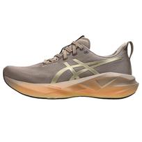 ASICS Novablast 5 Luxe Vyriški sportbačiai Ruda Smėlio-Pilka 1011C031-020 40.5