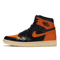 Air Jordan 1 Retro High OG Shattered Backboard 3.0 Vyriški sportbačiai Juodi Blizgūs-Vaniliniai-Žvaigždiniai 555088-028 42.5 black
