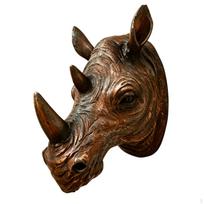 Rinokero galvos sieninė skulptūra Išraižyta tekstūra 3D rino reljefas Tuščia nosies anga brown