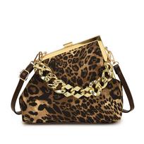 Senior Leopard Print Sling Bag Stylish PU Crossbody Bag Thick Chain Women Shoulder Bag Niche Fashi Chain Crossbody Dinner Bag beige