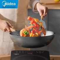 Midea Refined Iron Non-Stick Wok