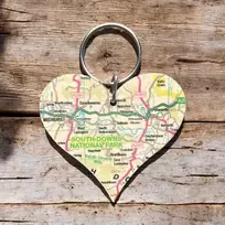 KNYGA Bookshop OS Map Wooden Heart Key-ring - South Downs National Park