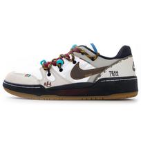 Nike Full Force žemi krepšinio/riedlenčių batai vyriški rudi HJ7262-100(team1814-) 44.5 white
