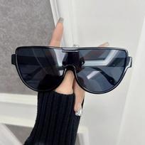 Designer Round Sunglasses Women Men Trendy Brand Cat Eye Sun Glasses Female Male Big Frame Mirror Classic