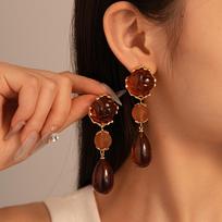 Maillard Feng Shui Drop Earrings French Retro Temperament High-end Earrings for Women brown