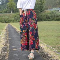 Vasarinės laisvos kelnės moterims, medvilnės ir lino, retro etninio stiliaus, plačiakojės, su elastine juosmenine dalimi, patrumpintos One Size black