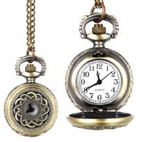 Retro Fashion Pocket Watch For Men Women Bronze Quartz Pocket Watch Alloy Hollow Gear Carved Case With Chain gray