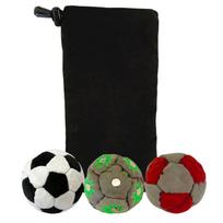 Trys medžiaginiai haky-saki (footbag) kamuoliukai su nešiojimo maišeliu. Patvarūs, minkšti footbag kamuoliukai rankų ir akių koordinacijai bei žaidimams lauke ir patalpose. One Size black
