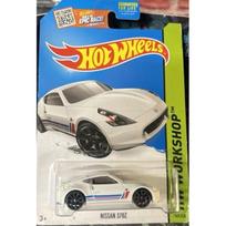 Hot Wheels Mainline 2015 Year Modeliukas Nissan 370z White Long card Guaranteed For Life (yra Sandėlyje)