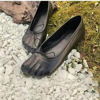 2026 Brand New Summer Cool Protruding Toes Mules Flats Chic Slip On Comfy Walking Fashion Leather Toe Shoes Women High Quality 35