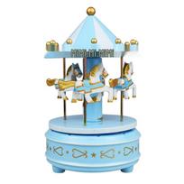 Birthday Cake Carousel Music Box and Ornament dangaus mėlyna spalva