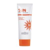 FOODAHOLIC Multi apsauginis kremas nuo saulės SPF50+ PA+++ 70ml – Lengvas kasdienis apsauginis kremas nuo UV spindulių 70ml white