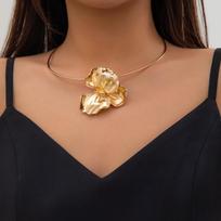 Accessories Exaggerated Three-dimensional Pleated Metal Flower Choker Necklace Personalized Flower Necklace For Women
