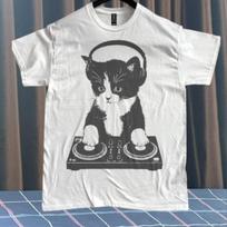 DJ Cat Retro Funny Graphic Unisex Tee S-5XL Unisex T-Shirt S gray