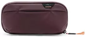 Peak Design Kosmetyczka Travel Line Peak Design Wash Pouch Small Eclipse - violetinė Šis tekstas jau yra lietuvių kalba.