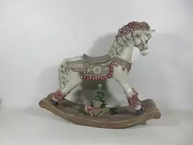 Mondex Since 1986 SANTA LILA Figura koń na biegunach 55x13,5x46cm