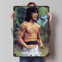 Klasikinis filmo plakatas Jackie Chan Metalinis ženklas Namų dekoro elementai Individualios skardinės plokštės sienų meno dekoravimui Retro vonios kambario dekoras Vyrams 7.9x11.8In(20x30cm) black
