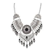 Vintage Boho Necklace for Women Ethnic Style Choker Statement Necklace Bohemian Chunky Collar for Daily Wear Parties