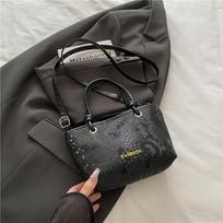 Small bag women's new high-end retro simple bucket bag women's messenger bag casual shoulder bag juoda