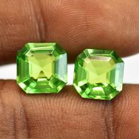 High Quality Natural Green   Peridot 14 Ct Square Cut Pair Gemstone 10 mm approx žalia