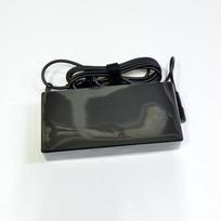Nešiojamojo kompiuterio maitinimo adapteris Asus 120 W, 20 V (0A001-00860100)