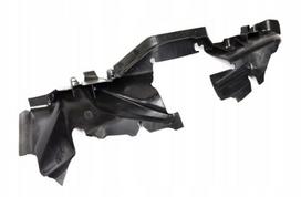 AUDI A3 priekinis radiatoriaus oro kanalas dešinysis originalus 8V0121284