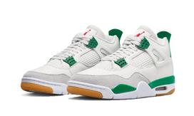 Air Jordan 4 Retro SB Pine Green 41 EU žalia