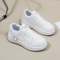Balti batai moterims Nauji rudens studentai, universalūs laisvalaikio madingi batai storu dugnu madingi sportbačiai 35 balta
