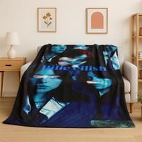3D Billie Eilish Dainininkė Žvaigždė Flanelinis pledas Minkštas Šiltas Pledas Miegamajam Svetainei Lovai Kelionėms Stovyklavimui Iškylai Dovana 75x90cm blue