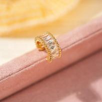 18k Gold Plated Zircon Ear Cuff for Women - No Piercing Needed, Elegant & Fashionable Ear Jewelry beige