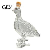 Collectible Spirit Bottle Goose Bird Shape Whiskey Decanter, 3D Glass Animal Liquor Light Refracting Decanter for Bar Display, Art Wine Dispenser Home D