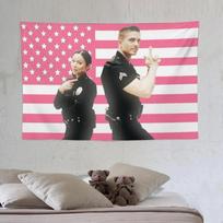 1 vnt. „The Rookie“ gobelenas - Lucy Chen ir Tim Bradford spaudinys, rožinė Amerikos vėliavos sienos menas 100X70CM black