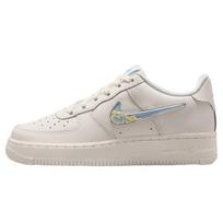 Nike Air Force 1 '07 Low SE Casual Sneakers US 7.5 white