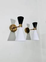 Individualūs itališki Diabolo sieniniai šviestuvai: Šiuolaikinės žalvarinės sieninės lempos juoda