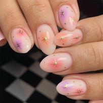 24PCS Short Oval Press on Nails Pink Blush Gradient with Star Patterns French Fake Nails for Women Simple Ins Style Wearable Tip beige