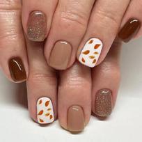 Themed Press On Tips With Glowing Leaf Patterns Reusable Fake Nail Easy Snap Application For Holidays Dates Office Use 1 brown