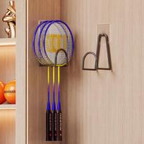 Sieninis badmintono rakečių laikiklis, be gręžimo, su kamuoliukų pakaba, 3 vietų laikymo lentyna teniso, piklbolo, stalo teniso raketėms brown