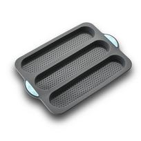 Silicone Baguette Mold: 3-Compartment, High-Temperature Resistant with Holes black