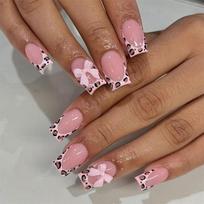 24Pieces Short French Tip Press On Nail with 3D Bows Glossy Pink Leopard Print Square Faux Nail Glues On Nail for Women 1