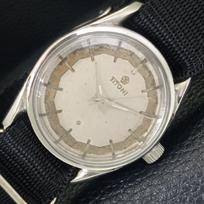RANKINIS VINTAGE TITONI ŠVEICARIŠKAS VYRIŠKAS ORIGINALUS Ciferblato LAIKRODIS a703227-1