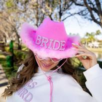 Bride Pearl Letter Pink Fluffy Diamanté Cowboy Hat Bride To Be Bridesmaid Gift Wedding Bachelorette Party Bridal Shower Decorate white