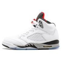 Jordan 5 Retro Baltas Cementas Jordan 136027-104 40.5 white