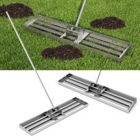 Costway išlyginamasis grėblys su ergonomiška rankena Tvirtas vejos įrankių išlyginamasis grėblys paviršiaus lygintuvas 106 x 25 cm sidabrinis