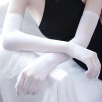 Seksualios moteriškos besiūlės itin plonos nėrininės kojinės pirštinės vakarėliui Cosplay ilgos skaidrios didelio elastingumo juodos aptemptos penkių pirštų rankovės One Size beige