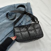 Tinklinė Erdvės Kotedžo Crossbody Rankinė Oksfordo Klostuota Dygsniuota Pečių Rankinė Korėjietiško Stiliaus Lengva Paminkštinta Crossbody Rankinė Kasdienė sidabras