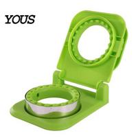 DIY Breakfast Maker Crustless Sandwich Cutter & Sealer, Uncrustable Round Maker, Homemade Tool Cutting Sealing for Kids Lunch Box, Bento žalia