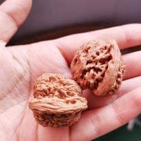 1Pair Walnut Hand Massage Balls Solid Wood Stress Relief Hand Exercise Ornament For Collection Leisure Daily Hand Training
